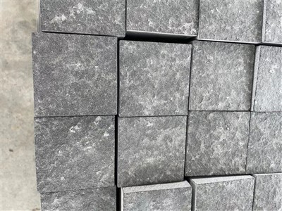 화강암 큐브 포장기